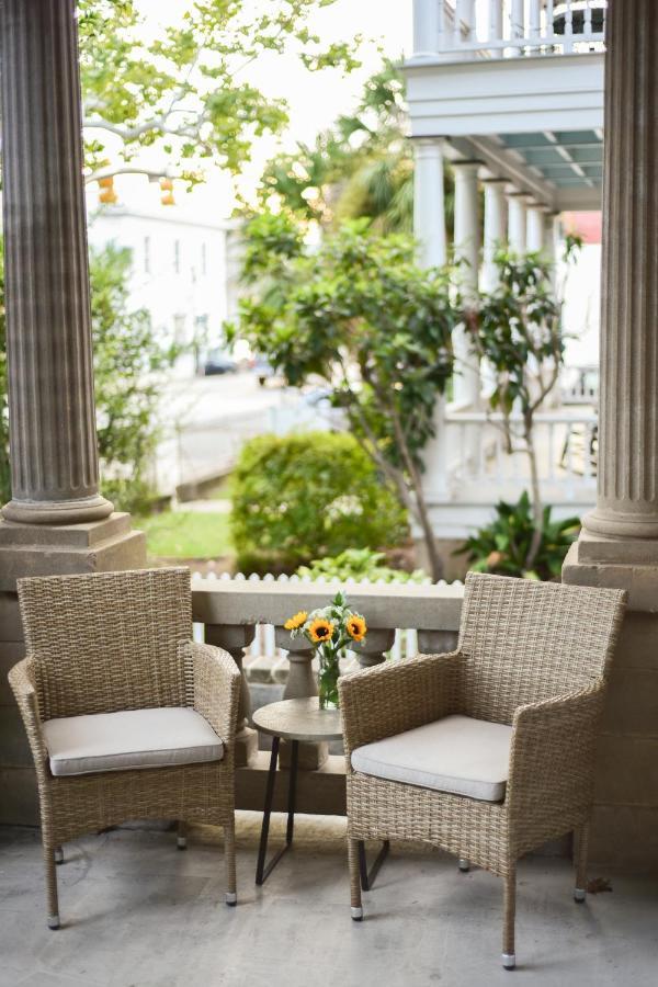 607 Bay Downtown Inn